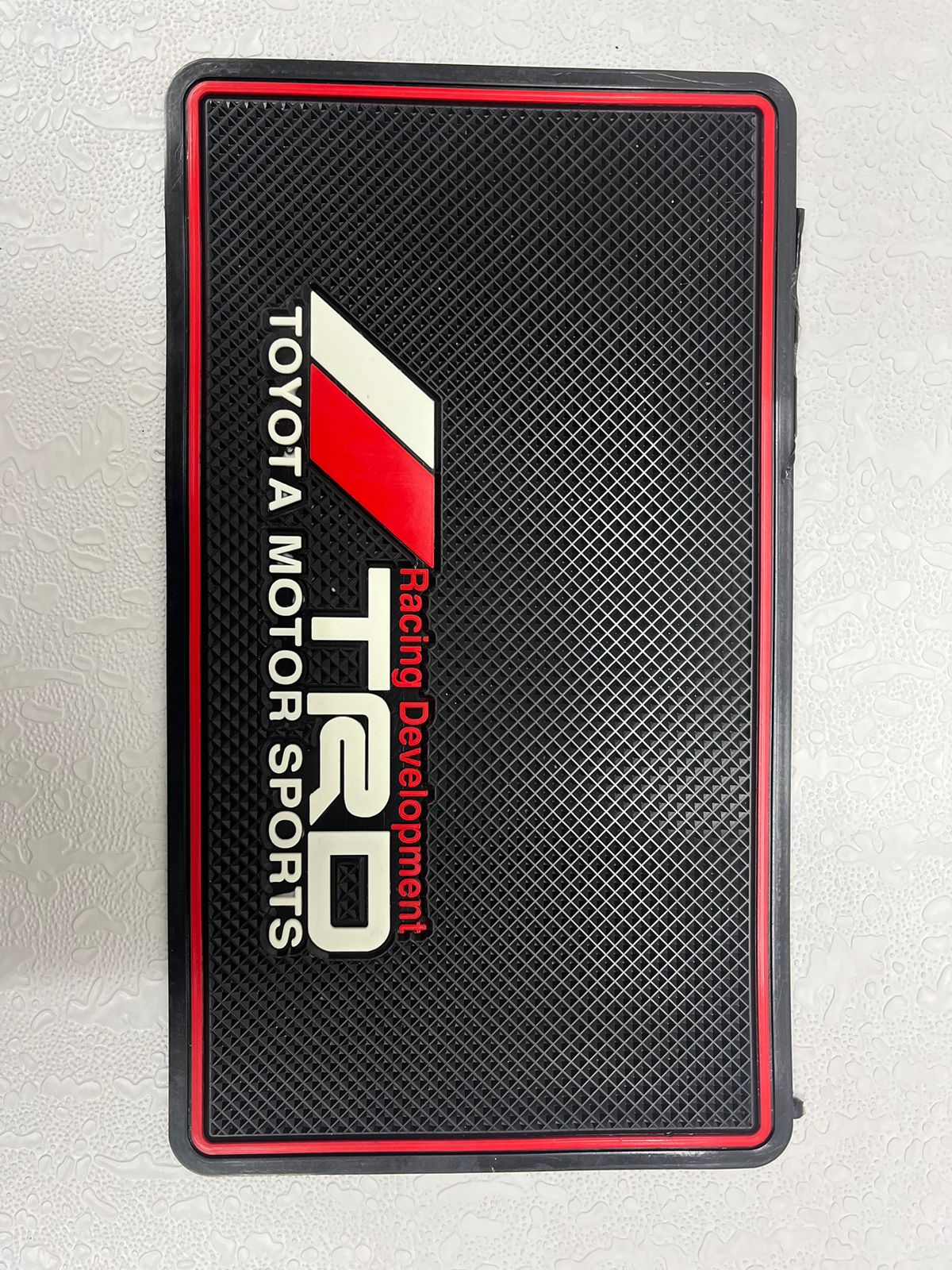 Anti Slip Mat (26 x 15cm )