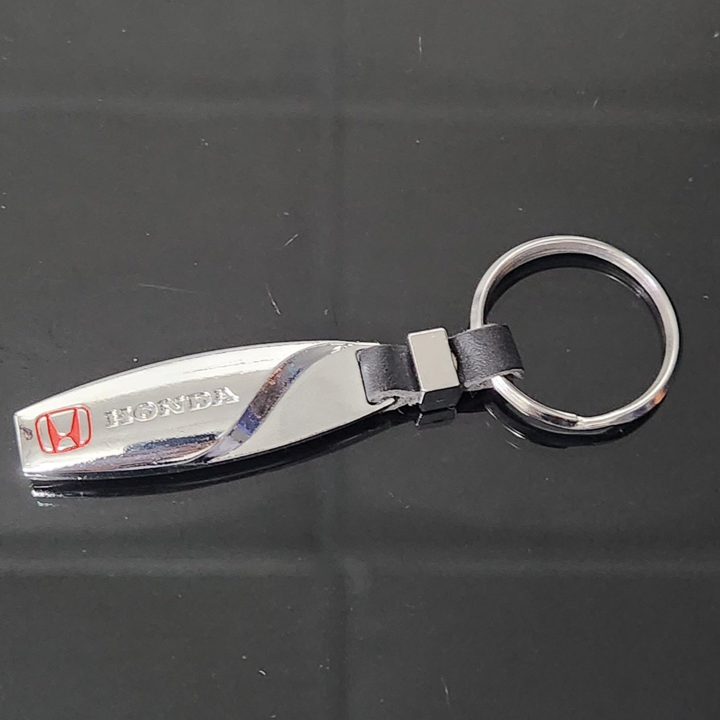Premium Metal Logo Keychain (9 cm)
