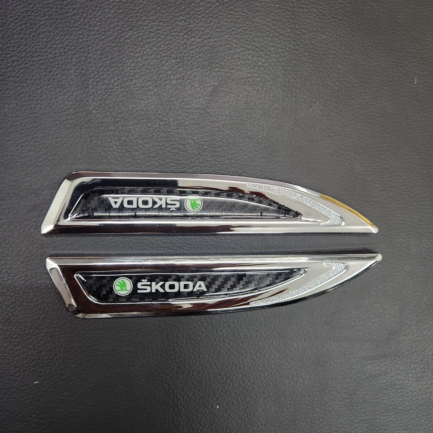 Metal Fender Side Emblem Decal 2pcs
