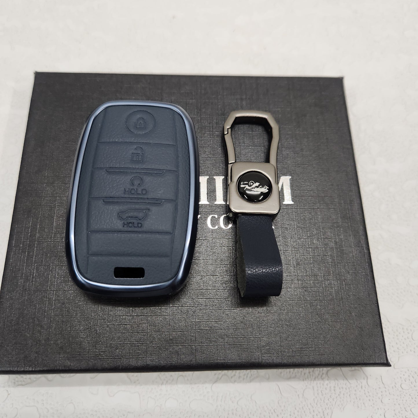 Kia 4 Button Key Exclusive Aluminium Alloy Leather Keycase with Holder & Rope Chain