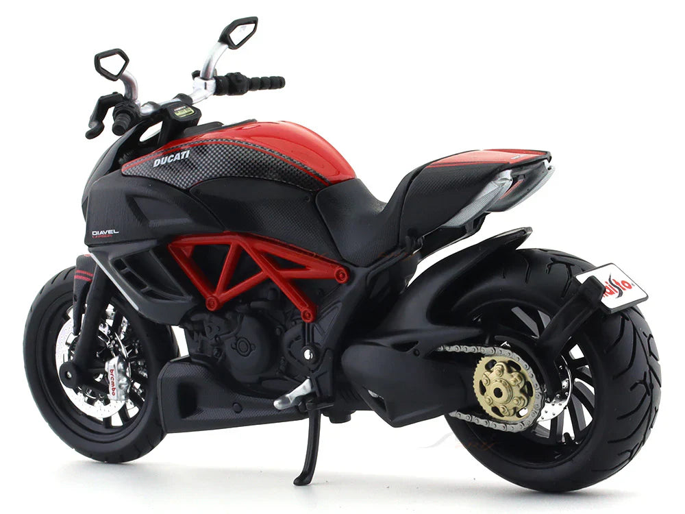 Ducati Diavel Carbon 1:12 Licensed Maisto Diecast Alloy Model Bike