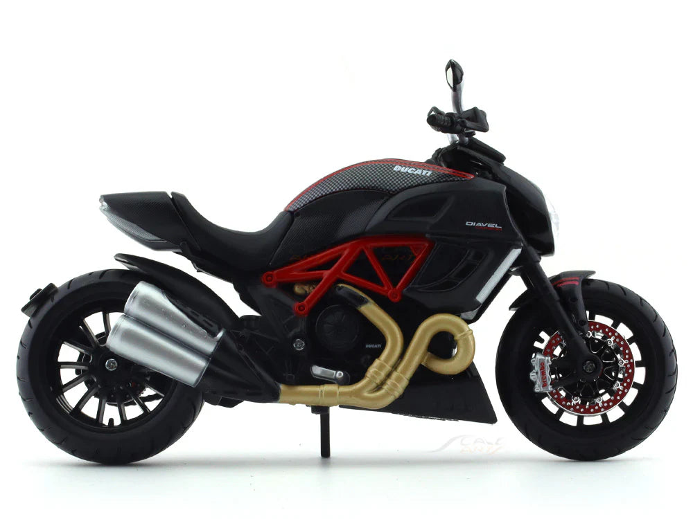 Ducati Diavel Carbon 1:12 Licensed Maisto Diecast Alloy Model Bike