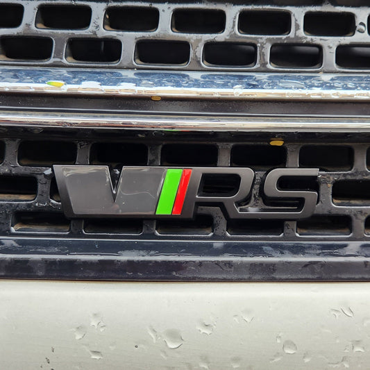 VRS Black Grille Metal Emblem (12 x 2.5 cm)
