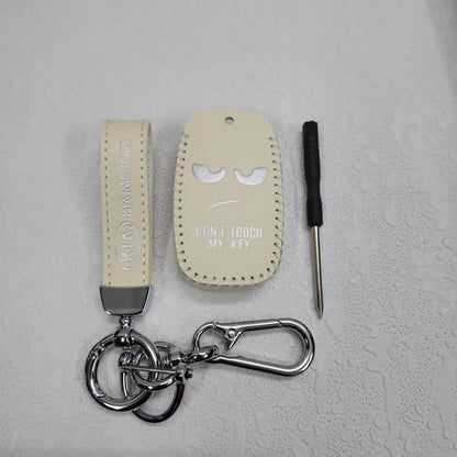 Kia Seltos/Sonet 4 Button Key Luxury Handmade Oilwax Leather Keycase with Logo, Caption, Hook, and Chain