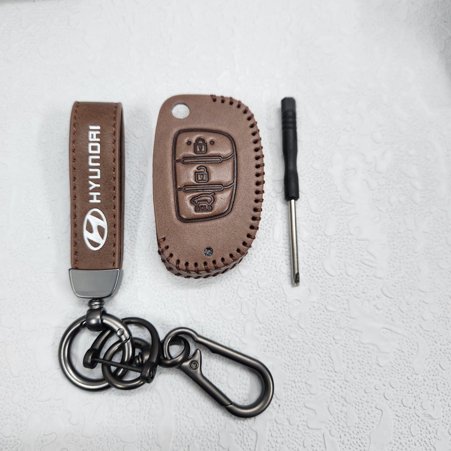 Hyundai i20/Creta Flip Key Luxury Handmade Oilwax Leather Keycase with Logo, Caption, Hook, and Chain