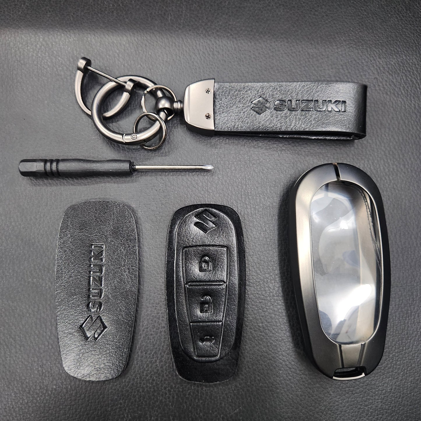 Suzuki 3 Button Key (Ciaz, Baleno, Brezza, S Cross, Ignis) Luxury Metal Alloy Leather Keycase with Holder & Rope Chain