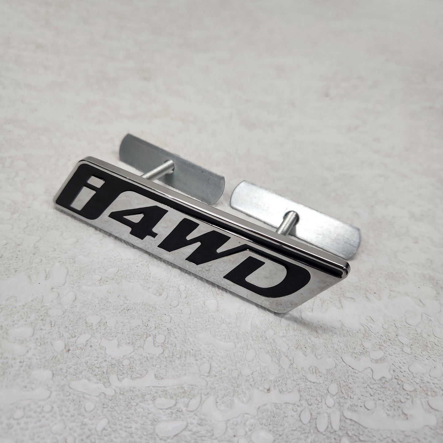 4WD Grille Metal Emblem (12 x 2.9 cm)