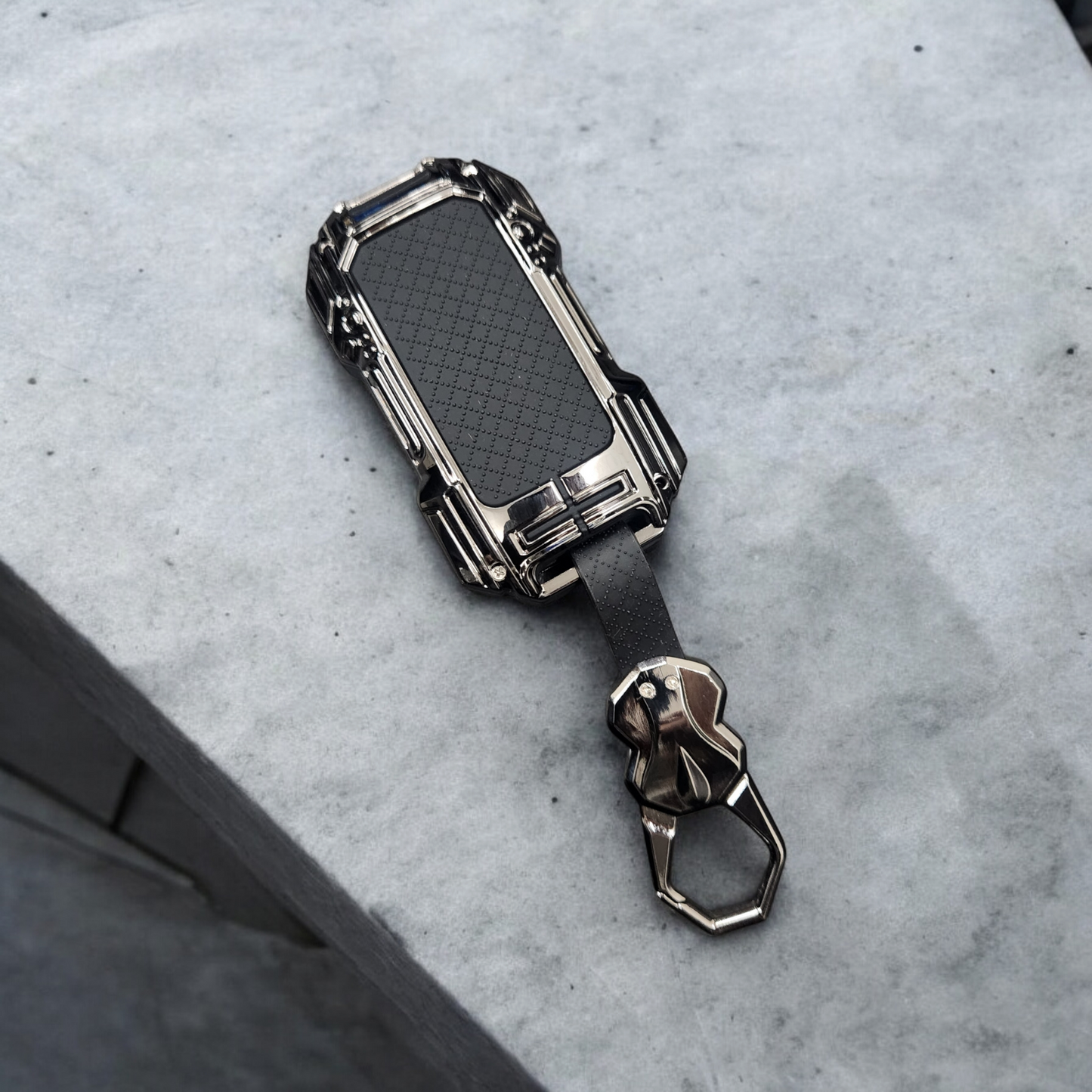 Hyundai Creta/i20/Venue/Aura (3 Button Keyless Push Button Key) Premium Batman Metal Alloy Keycase with Holder & Rope Chain