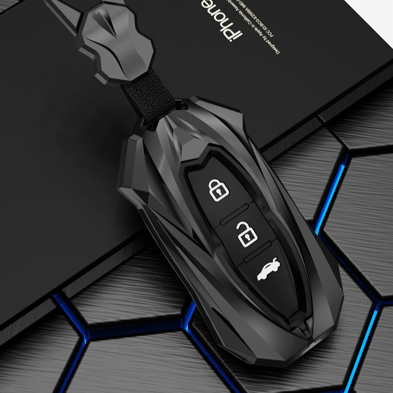 Suzuki 3 Button Key (Ciaz, S-Cross, Vitara) Premium Batman Metal Alloy Keycase with Holder & Rope Chain