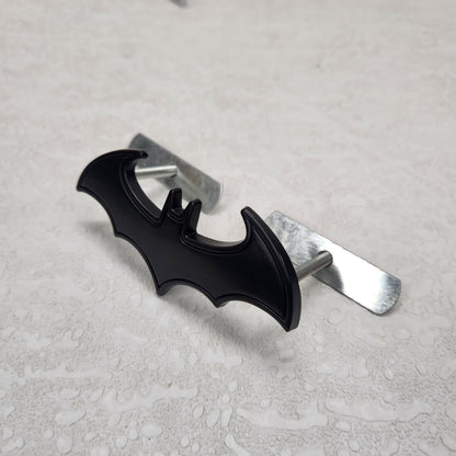 Batman Black Grille Metal Emblem (10.3 x 4.5 cm)