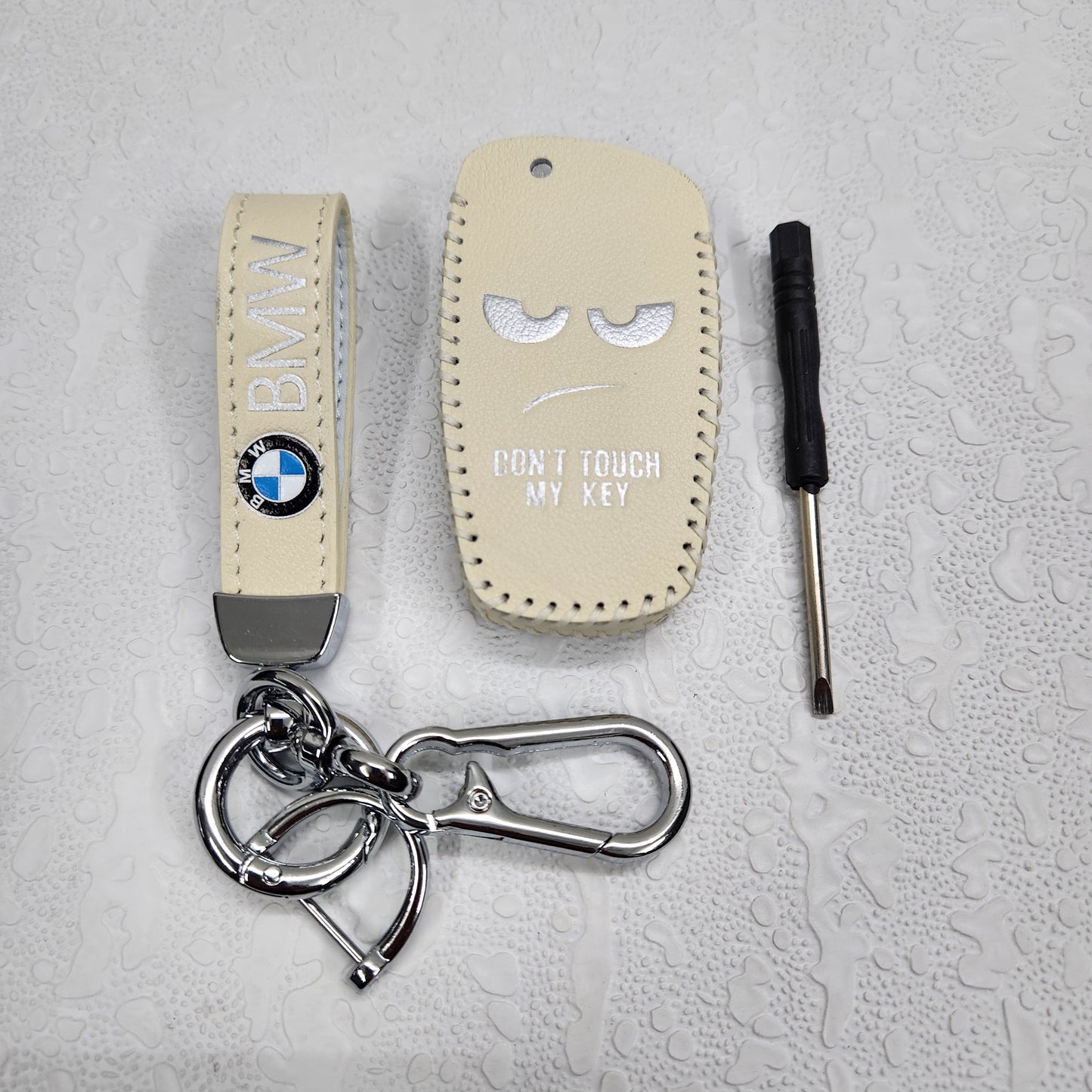 BMW Old Key Luxury Handmade Oilwax Leather Keycase with Logo, Caption, Hook, and Chain